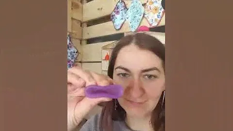 Kubeczek menstruacyjny Meluna Classic i Yuuki Soft, Yuuki Classic porównanie